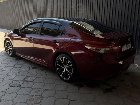 Toyota Camry, 2018 — фото 2