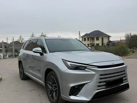 Lexus TX, 2024 — 照片 1
