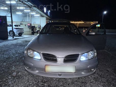 Nissan Almera, 2001