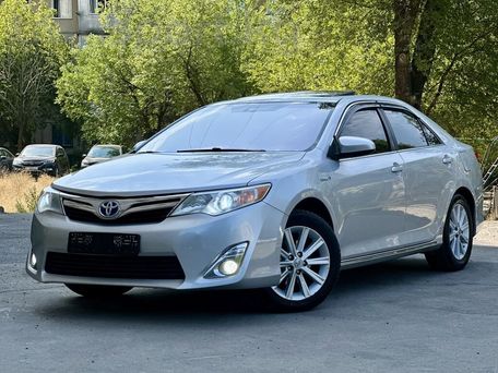 Toyota Camry, 2013