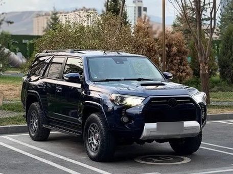 Toyota 4Runner, 2024 — фото 2