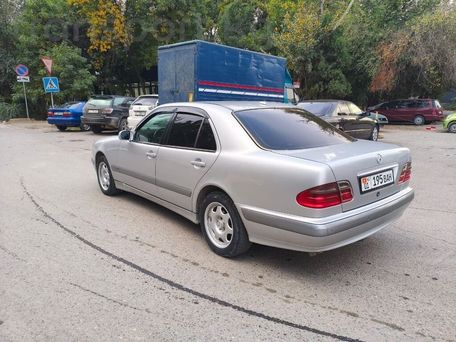 Mercedes-Benz E-Класс, 2000 — фото 5