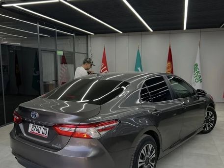 Toyota Camry, 2020 — фото 3