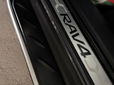 Toyota RAV4, 2020 — фото 12