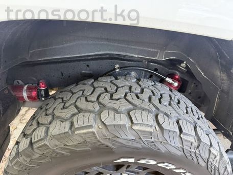 Toyota 4Runner, 2018 — сүрөт 5