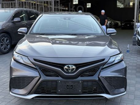 Toyota Camry, 2020 — фото 2